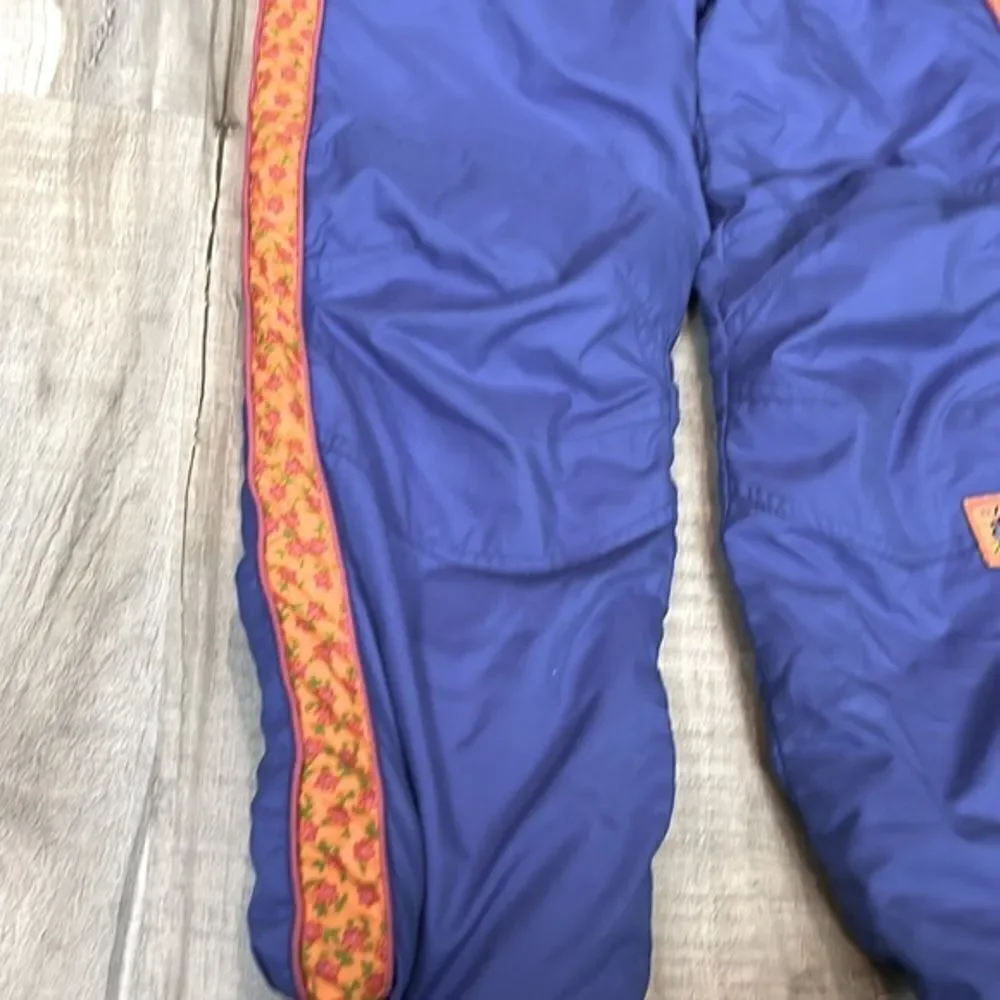Obermeyer vintage ski pants ‘Sunshine ‘n Roses’ size 7 / small